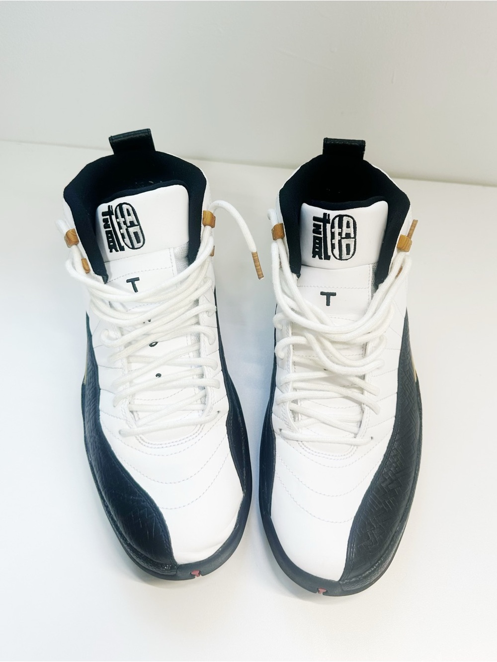 Nike Air Jordan 12 Retro Chinese New Year Size 9.5 881427-122 Black White
